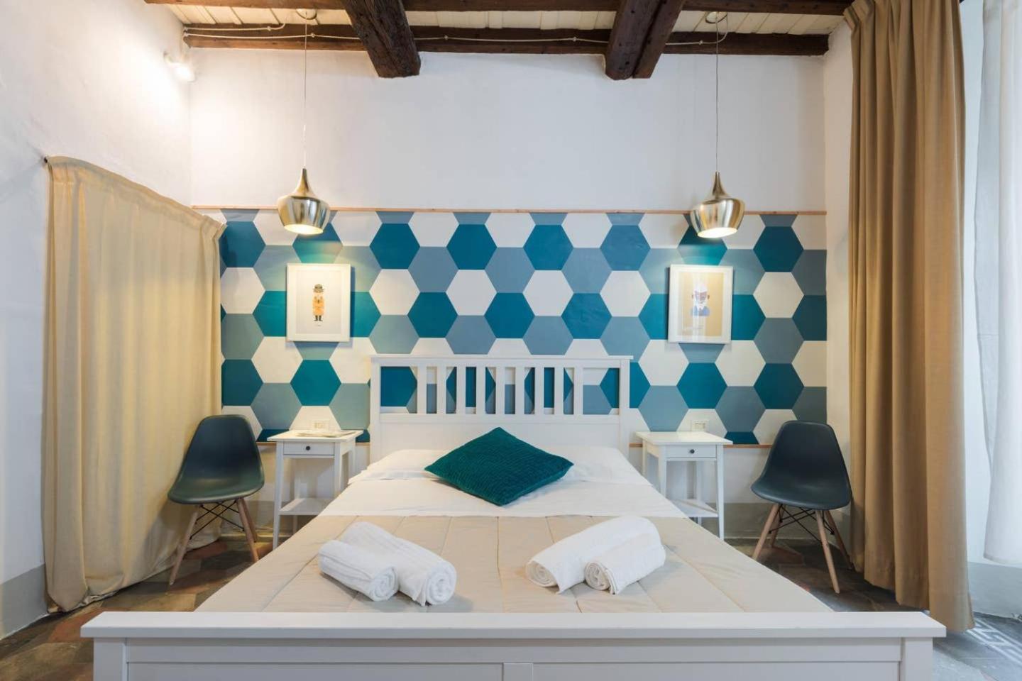 F4 - Santa Croce One Bedroom Flat 2 To 4 Guests Florença Exterior foto