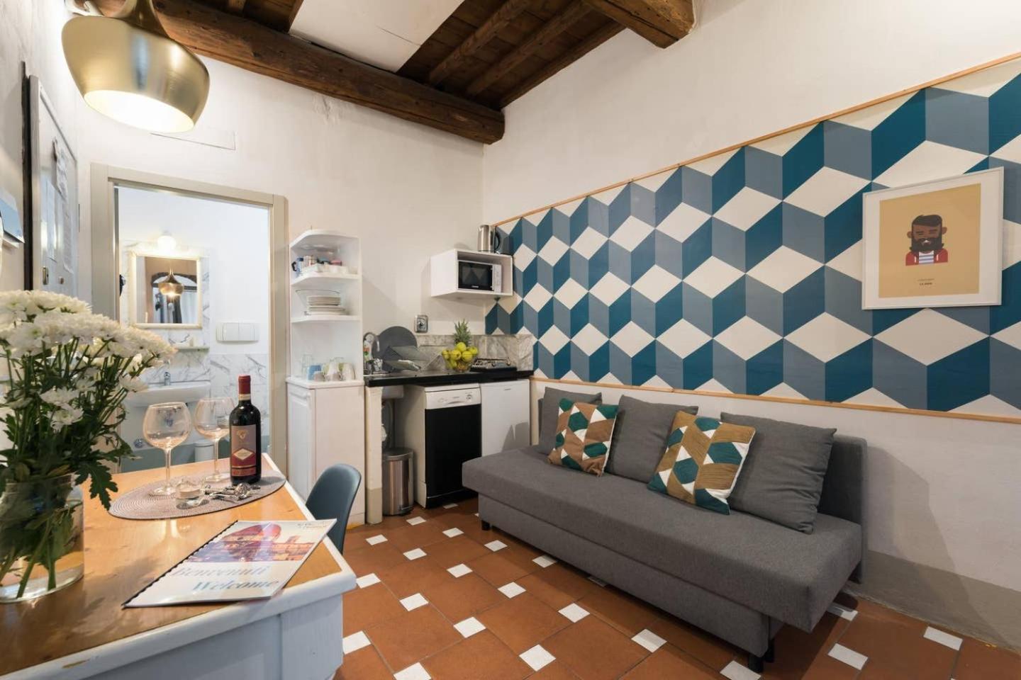 F4 - Santa Croce One Bedroom Flat 2 To 4 Guests Florença Exterior foto